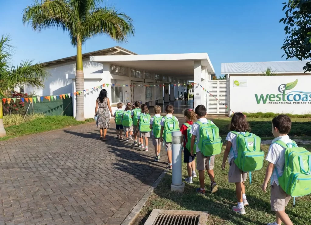 West Coast International Secondary School (Flic en Flac)