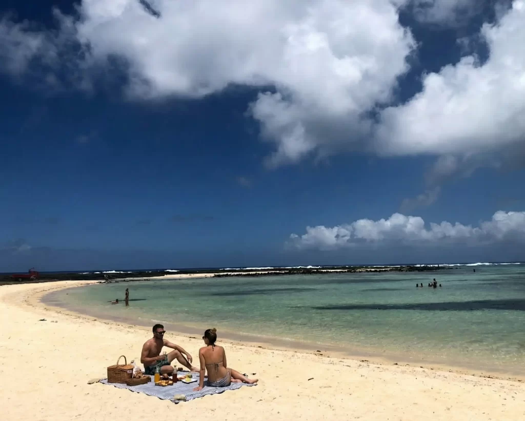 Poste Lafayette Beach Picnic